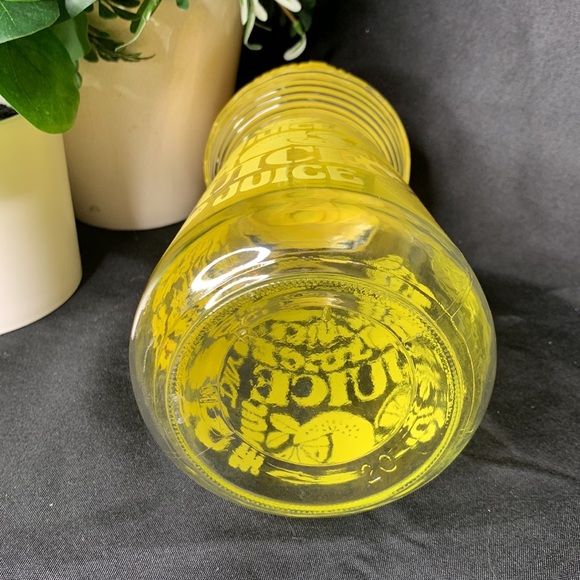 Vintage 1970’s 24oz Lemon Juice jar / carafe - Picture 6 of 8